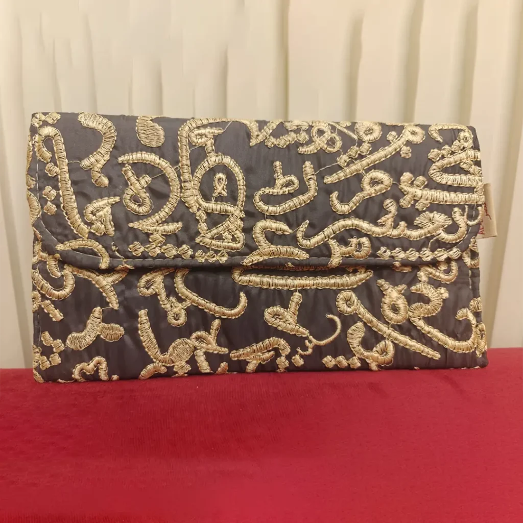 Smart Clutch_Caligraphy2